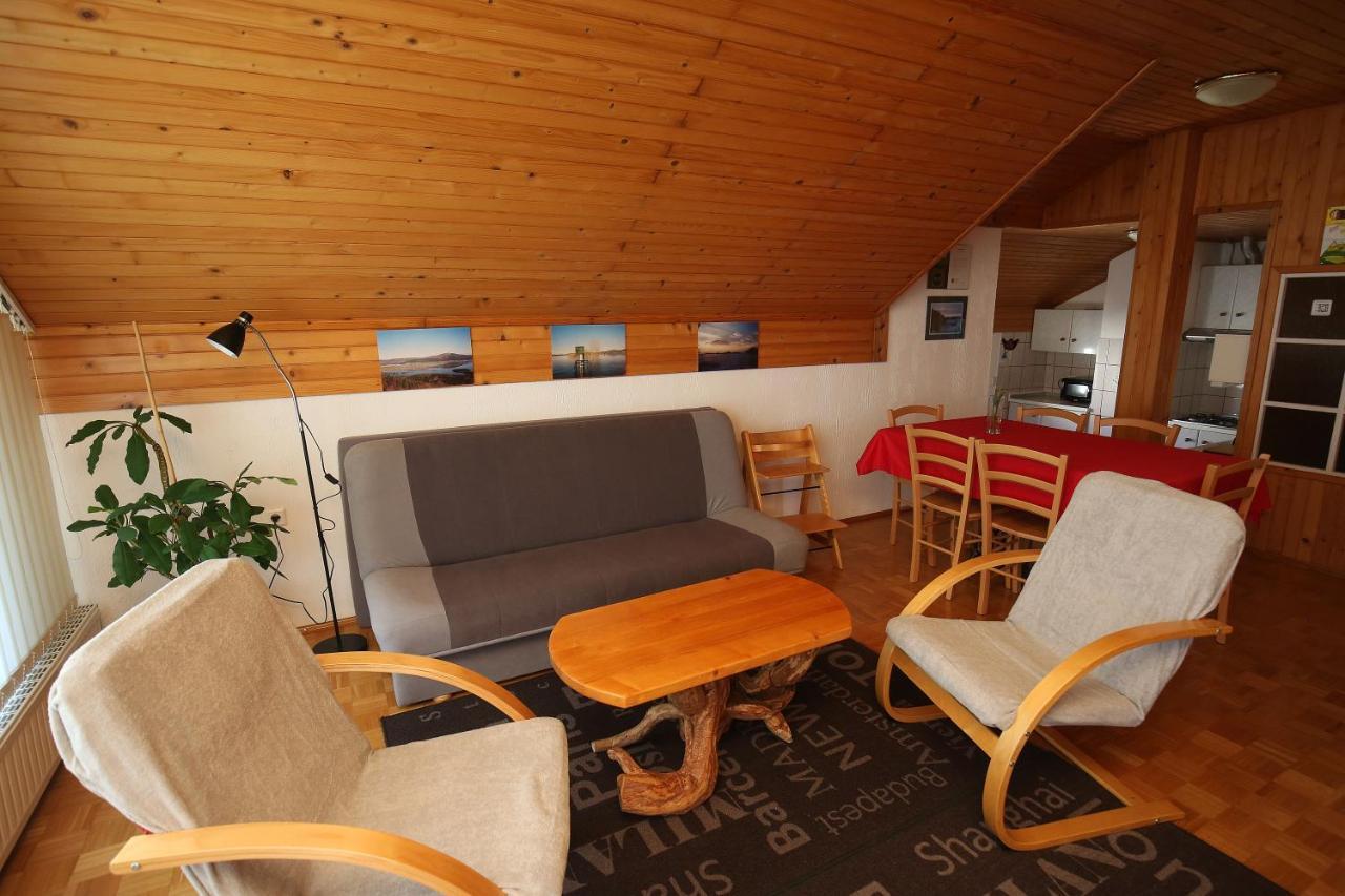Apartment Jezerka Cerknica Buitenkant foto