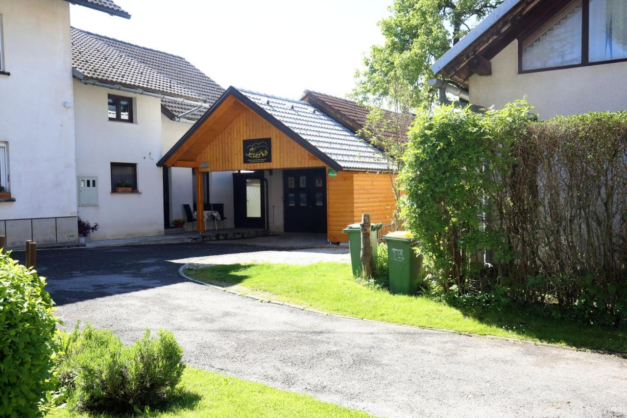 Apartment Jezerka Cerknica Buitenkant foto